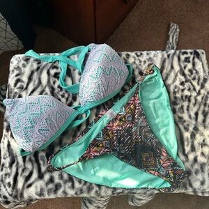 Stylish Multicolor Bikini Set